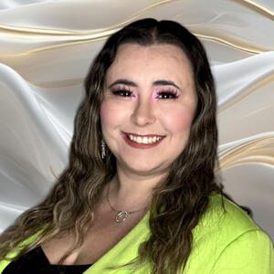 Shayla Tarasoff Headshot Vice President of Cortex Forge Consulting Inc.